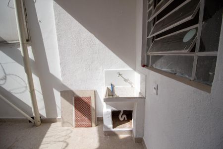 Casa para alugar com 120m², 2 quartos e sem vagaÁrea de Serviço