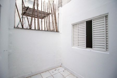 Casa para alugar com 120m², 2 quartos e sem vagaÁrea de Luz 