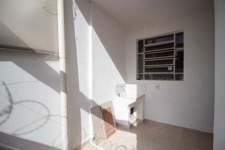 Casa para alugar com 120m², 2 quartos e sem vagaÁrea de Serviço