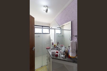Apartamento à venda com 186m², 4 quartos e 4 vagasBanheiro da Suíte 2