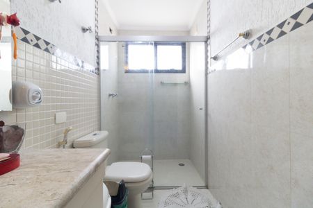 Apartamento à venda com 186m², 4 quartos e 4 vagasBanheiro Social 