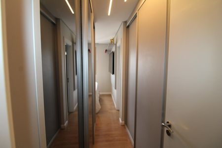 Apartamento à venda com 108m², 3 quartos e 2 vagasQuarto 1 - Banheiro