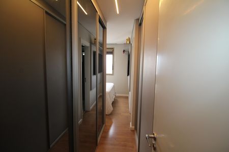Apartamento à venda com 108m², 3 quartos e 2 vagasQuarto 1 - Banheiro