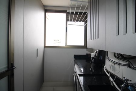 Apartamento à venda com 108m², 3 quartos e 2 vagasÁrea de Serviço