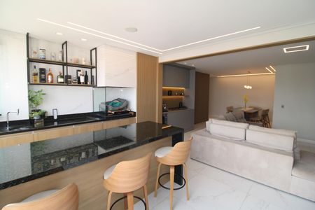 Sala - Varanda de apartamento à venda com 3 quartos, 108m² em Santa Teresinha, São Paulo