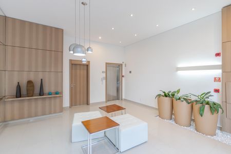 Apartamento para alugar com 87m², 2 quartos e 2 vagas Apartamento para alugar com 87m², 2 quartos e 2 vagasHall de entrada