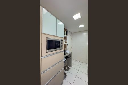 Apartamento para alugar com 87m², 2 quartos e 2 vagas Apartamento para alugar com 87m², 2 quartos e 2 vagasCozinha e Área de Serviço