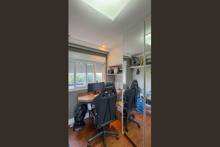 Apartamento para alugar com 87m², 2 quartos e 2 vagas Apartamento para alugar com 87m², 2 quartos e 2 vagasCloset da suíte
