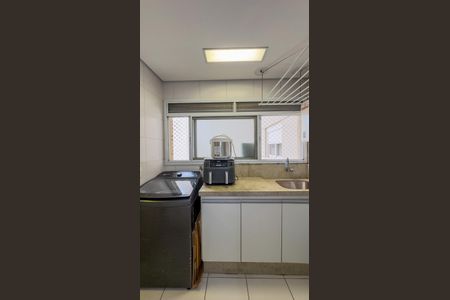 Apartamento para alugar com 87m², 2 quartos e 2 vagas Apartamento para alugar com 87m², 2 quartos e 2 vagasCozinha e Área de Serviço