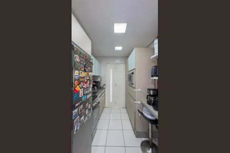 Apartamento para alugar com 87m², 2 quartos e 2 vagas Apartamento para alugar com 87m², 2 quartos e 2 vagasCozinha e Área de Serviço