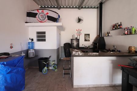 Casa à venda com 155m², 3 quartos e 2 vagasChurrasqueira