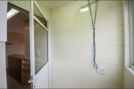 Apartamento à venda com 53m², 2 quartos e 1 vaga Apartamento à venda com 53m², 2 quartos e 1 vagaÁrea de Serviço