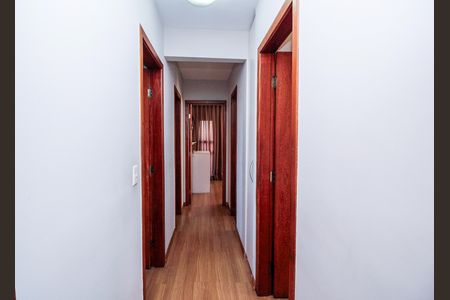 Apartamento à venda com 147m², 5 quartos e 2 vagasCorredor