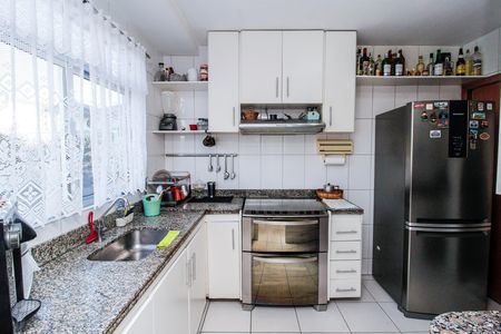 Apartamento à venda com 147m², 5 quartos e 2 vagasCozinha