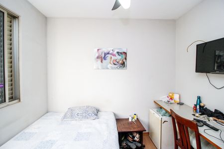 Apartamento à venda com 147m², 5 quartos e 2 vagasQuarto 4