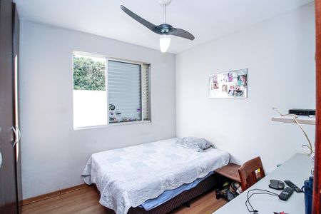 Apartamento à venda com 147m², 5 quartos e 2 vagasQuarto 4