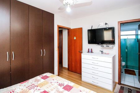 Apartamento à venda com 147m², 5 quartos e 2 vagasSuite 1
