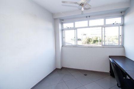 Apartamento à venda com 147m², 5 quartos e 2 vagasEscritório