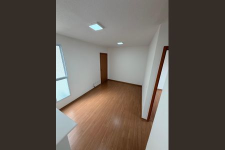 Apartamento à venda com 40m², 2 quartos e 1 vaga Apartamento à venda com 40m², 2 quartos e 1 vagaSala