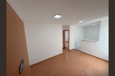Apartamento à venda com 40m², 2 quartos e 1 vaga Apartamento à venda com 40m², 2 quartos e 1 vagaSala