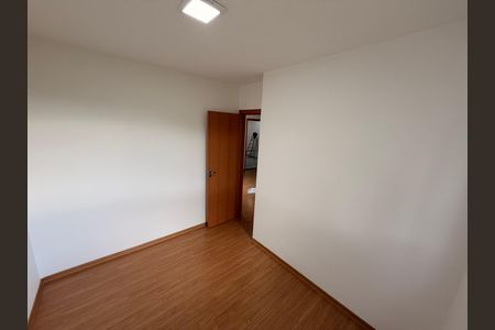 Apartamento à venda com 40m², 2 quartos e 1 vaga Apartamento à venda com 40m², 2 quartos e 1 vagaQuarto 1