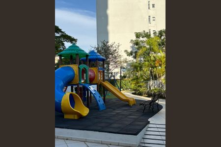 Apartamento para alugar com 110m², 3 quartos e 3 vagas Apartamento para alugar com 110m², 3 quartos e 3 vagasÁrea externa
