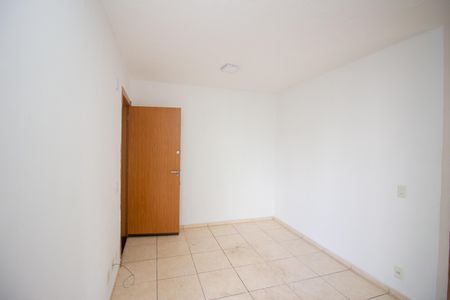 Sala de apartamento para alugar com 2 quartos, 48m² em Chacaras Reunidas Santa Terezinha, Contagem