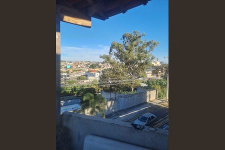 Casa para alugar com 130m², 3 quartos e 1 vaga