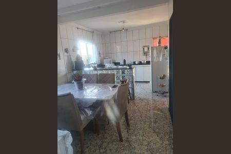 Casa para alugar com 130m², 3 quartos e 1 vaga