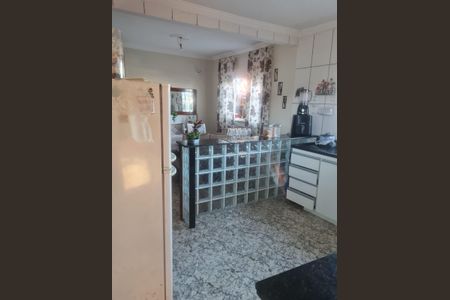 Casa para alugar com 130m², 3 quartos e 1 vaga