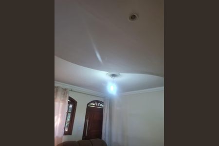 Casa para alugar com 130m², 3 quartos e 1 vaga
