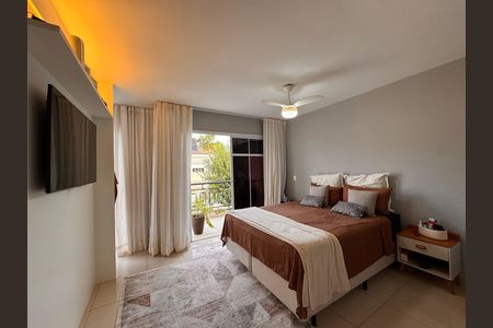 Suíte 1 (Master) de casa de condomínio para alugar com 3 quartos, 226m² em Recreio dos Bandeirantes, Rio de Janeiro