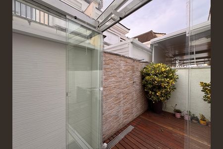 Casa de condomínio para alugar com 226m², 3 quartos e 3 vagasCozinha e Área de Serviço