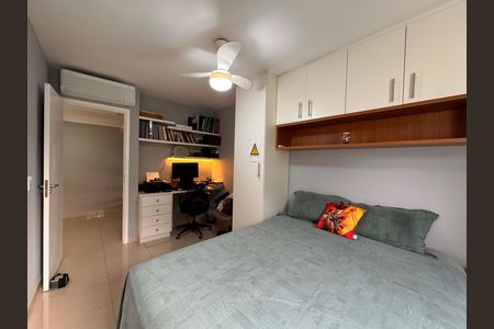 Casa de condomínio para alugar com 226m², 3 quartos e 3 vagasQuarto 