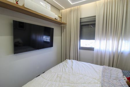 Quarto 1 de apartamento para alugar com 2 quartos, 56m² em Vila Sonia, São Paulo