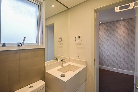 Apartamento para alugar com 131m², 3 quartos e 2 vagas Apartamento para alugar com 131m², 3 quartos e 2 vagasBanheiro da Suíte 3
