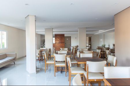 Apartamento para alugar com 131m², 3 quartos e 2 vagas Apartamento para alugar com 131m², 3 quartos e 2 vagasÁrea comum - Salão de festas