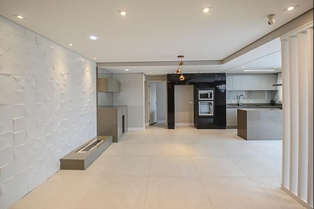 Apartamento para alugar com 131m², 3 quartos e 2 vagas Apartamento para alugar com 131m², 3 quartos e 2 vagasSala