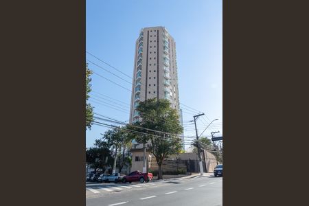 Apartamento para alugar com 131m², 3 quartos e 2 vagas Apartamento para alugar com 131m², 3 quartos e 2 vagasFachada e portaria
