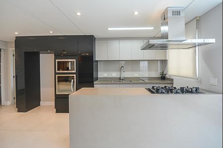 Apartamento para alugar com 131m², 3 quartos e 2 vagas Apartamento para alugar com 131m², 3 quartos e 2 vagasCozinha