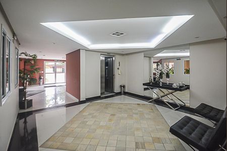 Apartamento para alugar com 131m², 3 quartos e 2 vagas Apartamento para alugar com 131m², 3 quartos e 2 vagasHall de entrada