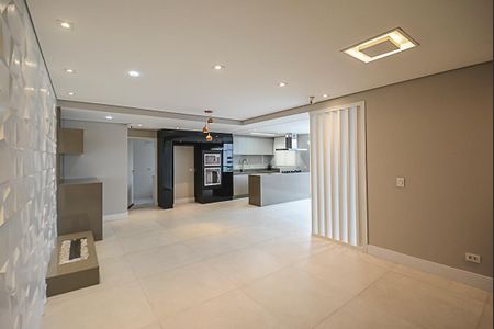 Apartamento para alugar com 131m², 3 quartos e 2 vagas Apartamento para alugar com 131m², 3 quartos e 2 vagasSala