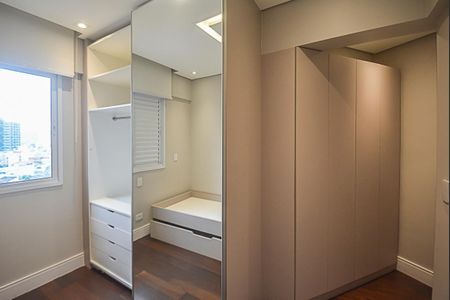 Apartamento para alugar com 131m², 3 quartos e 2 vagas Apartamento para alugar com 131m², 3 quartos e 2 vagasQuarto 2 - Suíte