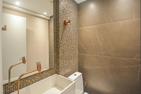 Apartamento para alugar com 131m², 3 quartos e 2 vagas Apartamento para alugar com 131m², 3 quartos e 2 vagasLavabo