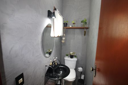 Casa de condomínio para alugar com 115m², 3 quartos e 2 vagasLavabo