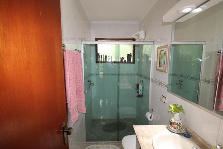 Casa de condomínio para alugar com 115m², 3 quartos e 2 vagasQuarto 1 - Banheiro