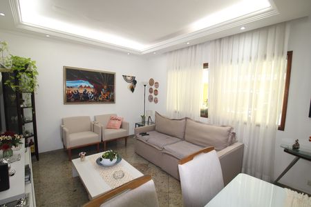 Casa de condomínio para alugar com 115m², 3 quartos e 2 vagasSala