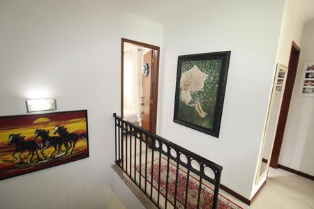 Casa de condomínio para alugar com 115m², 3 quartos e 2 vagasCorredor