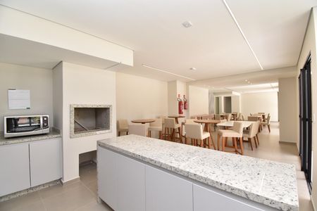 Apartamento para alugar com 60m², 2 quartos e 1 vagaÁrea comum - Salão de festas