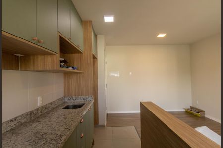 Apartamento para alugar com 54m², 3 quartos e 1 vaga Apartamento para alugar com 54m², 3 quartos e 1 vagaCozinha e Área de Serviço